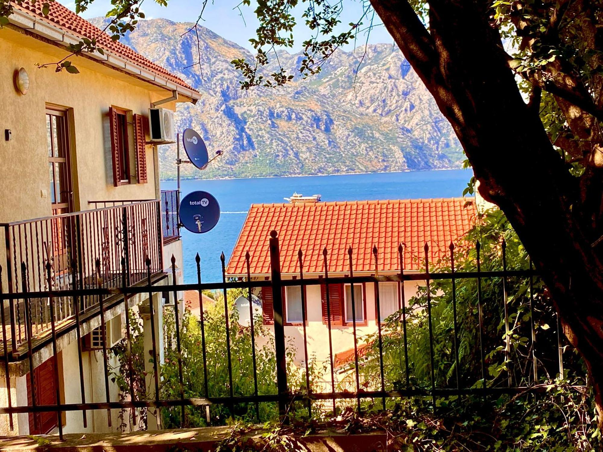 Villa Svetlana Prčanj Exterior foto